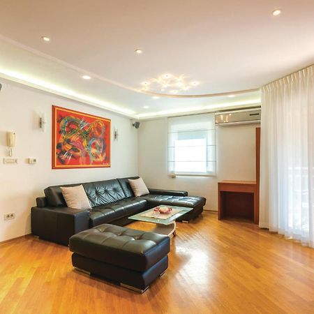 Awesome apartment in Rijeka with 2 Bedrooms&WiFi Buitenkant foto
